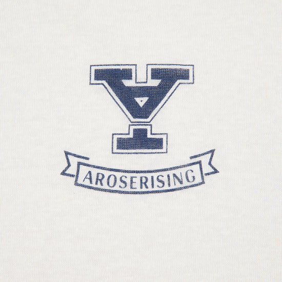 Embrace the 90s collegiate training aesthetic with the Ivy Archive Contrast Henley Tee. Featuring a classic 3-button placket, sporty ringer trims, and a comfortable relaxed fit for an effortless vintage look.